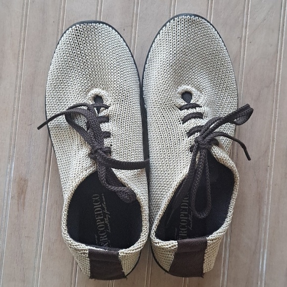 Arcopedico Shoes - Arcopedico LS Knit Lace-Up Shoes Beige Tan Lightweight Comfort Causal Sneakers